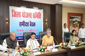 पंचायत सचिवों और रोजगार सहायकों की स्थानांतरण नीति शीघ्र होगी घोषित: मंत्री पटेल